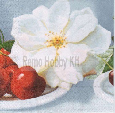 Dekorszalvéta - Plate of Cherries